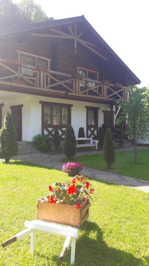 U Druziv Hotel Polyana  Exterior foto