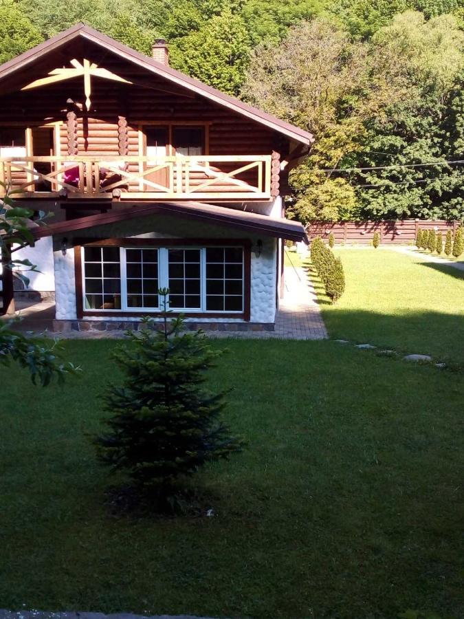 U Druziv Hotel Polyana  Exterior foto